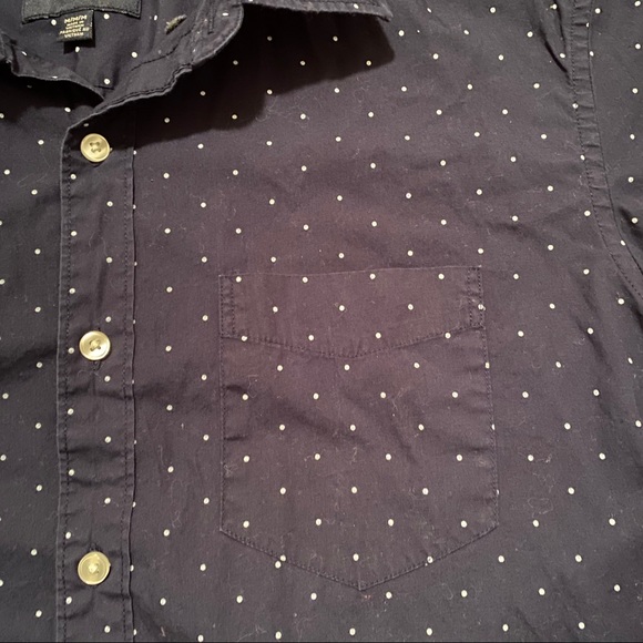 American Eagle short sleeve button down - Picture 3 of 3